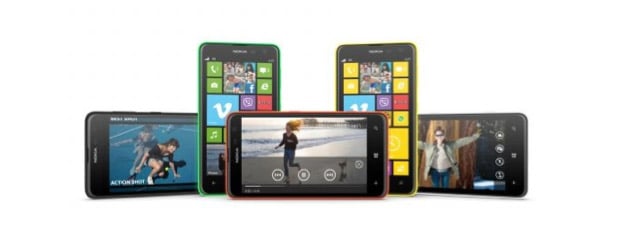 Nokia_Lumia_625_02