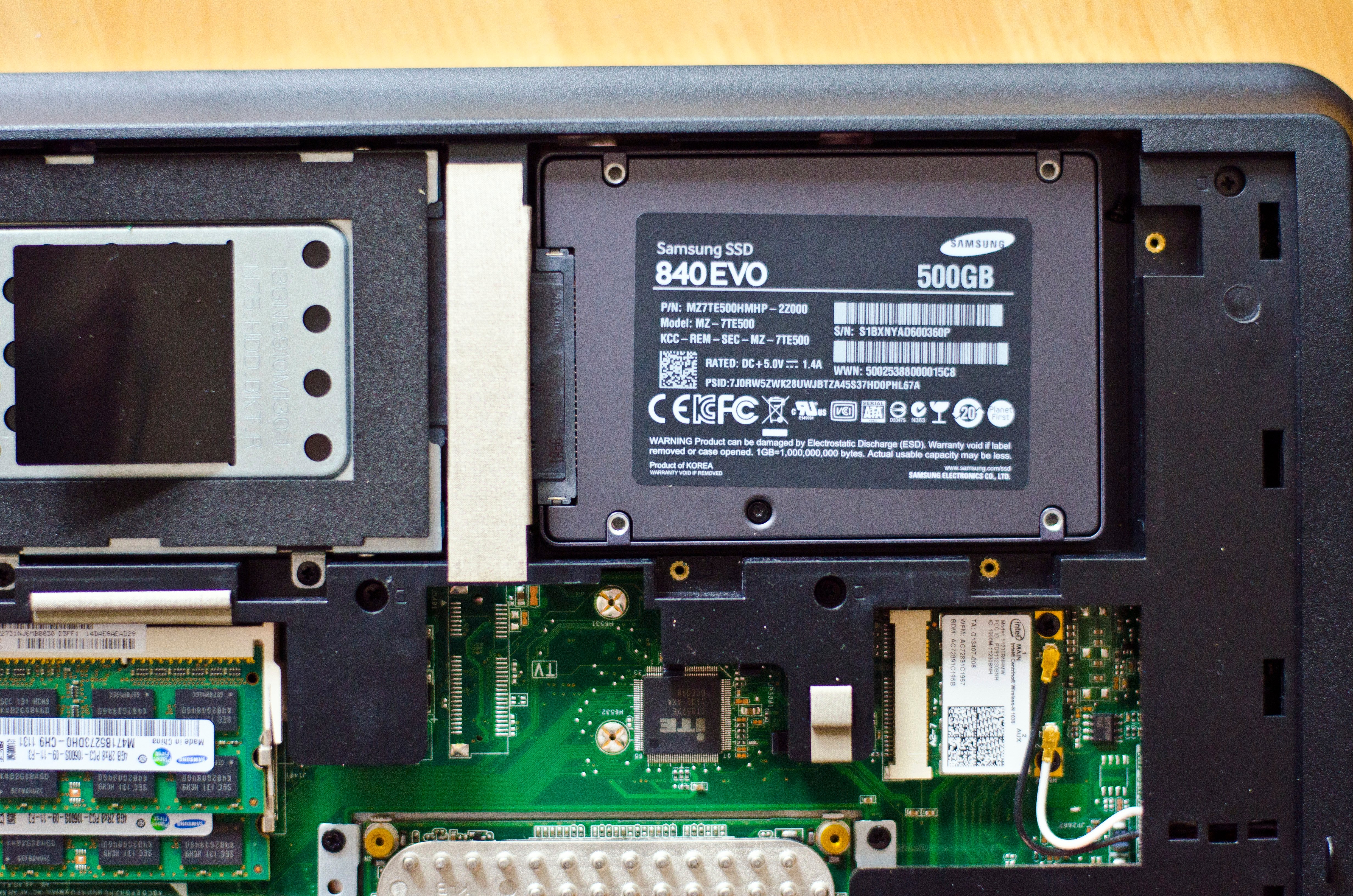 Eingebaute Samsung EVO Festplatte im Notebook