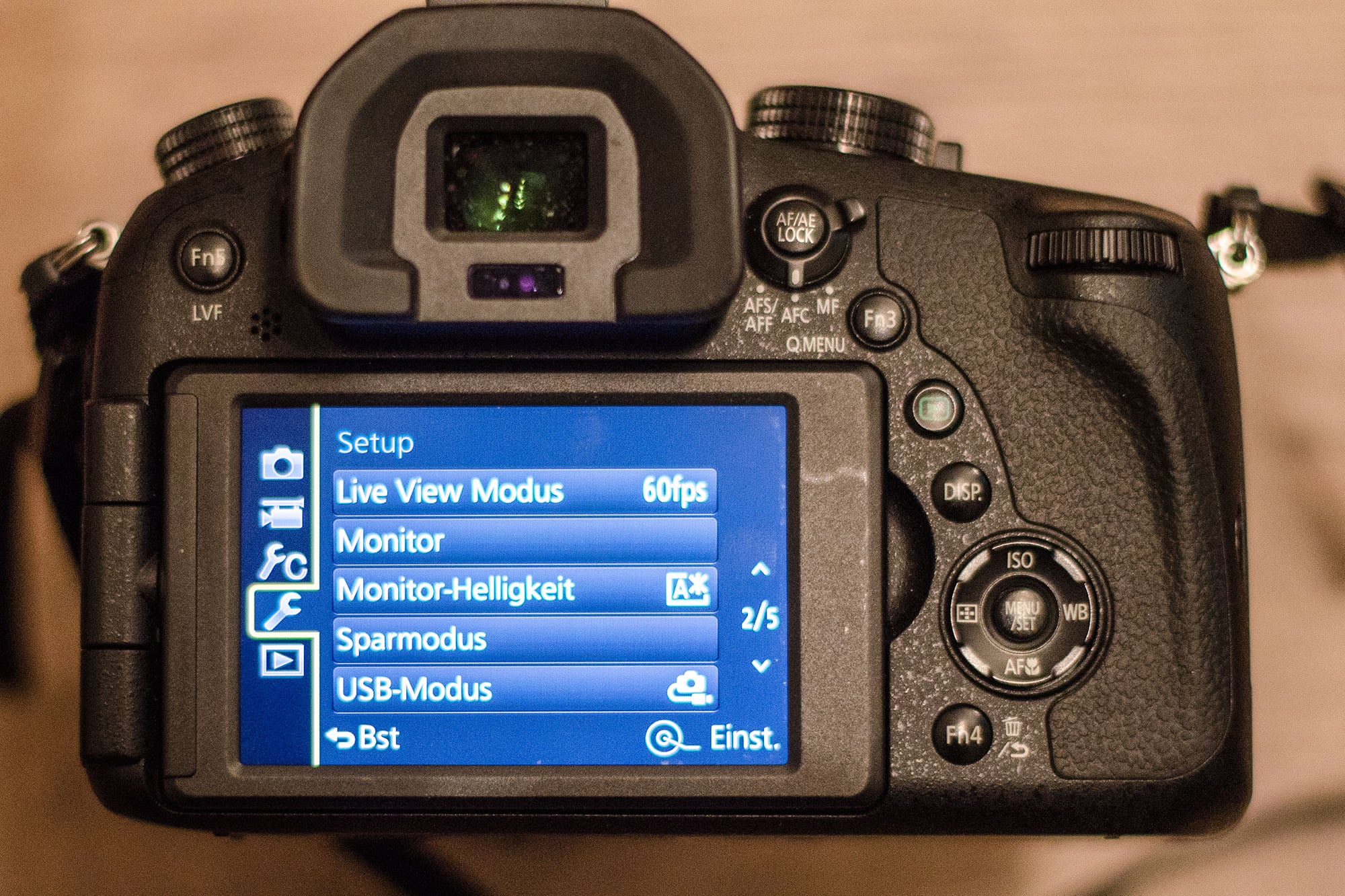 Lumix Kamera Display mit allen Relevanten Einstellungen auf einem Blick