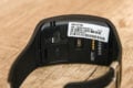 Kontakte, Sensoren & nanoSIM-Slot auf der Unterseite