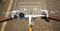 Beeline wird am Fahrradlenker befestigt und verfügt über ein E-Paper-Display.