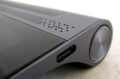 USB-C-Anschluss & Power-Button des Lenovo Yoga Tab 3 Plus