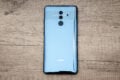 Die Rückseite zeigt das Mate10-Design in voller Pracht.