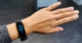 Der Fitness-Tracker von Xiaomi ist außerdem leicht, kompakt & gut verarbeitet.