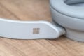 ... mit schön glänzendem Microsoft-Logo.