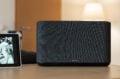 Leider trotz Mikrofone noch kein Smart Speaker.