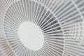 Scharf geschnittene und aerodynamisch optimierte Ventilatorblätter helfen ebenfalls bei der hohen Effizienz und der geringen Geräuschentwicklung.