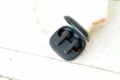 Die leicht kantige Oberseite hebt sich von den Apple AirPods Pro ab.