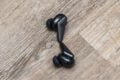 Gesteuert werden kann dennoch an den In-Ears sehr wenig.